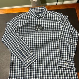 PRICE REDUCED! Mizzen+Main Leeward Antimicrobial long sleeve